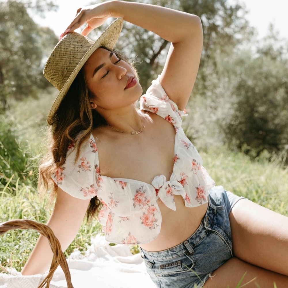 Floral crop top - Picture 2 of 5